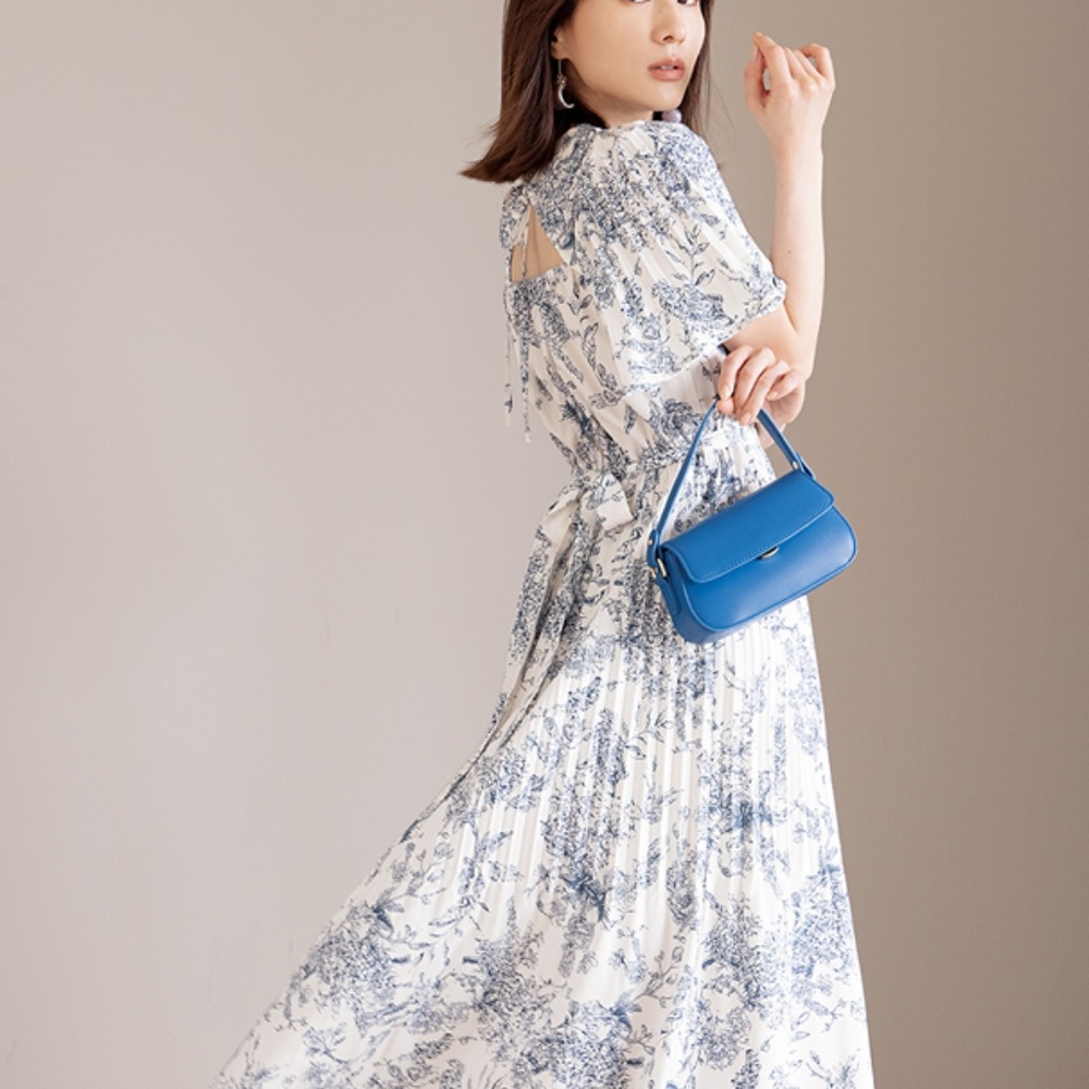NWT GRL Japan Tanaka Minami toile de jouy pleated dress